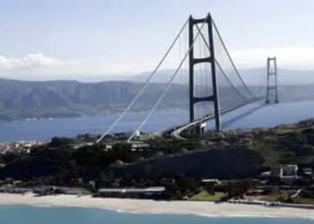 Ponte sullo Stretto, 3 indagati per corruzione: tentativo di condizionare l’approvazione del progetto