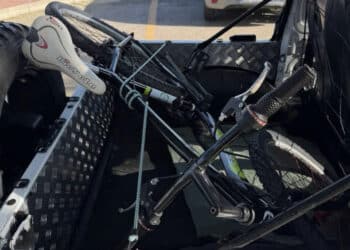 “Mi basta una vecchia bici per poter vivere”: in 24 ore la solidarietà di Quartu restituisce speranza ad Aldo