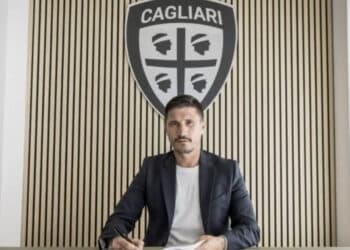 Fabio Pisacane firma il rinnovo per altri due anni con il Cagliari: “Una scelta nel segno della continuità”