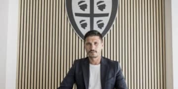 Fabio Pisacane firma il rinnovo per altri due anni con il Cagliari: “Una scelta nel segno della continuità”