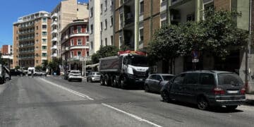 Cagliari, oltre al danno la beffa: divieti di sosta attivi ma zero operai