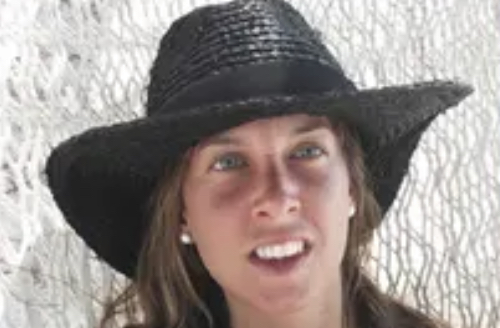 Terribile incidente in Grecia durante l’addio al nubilato: Sara muore a 37 anni