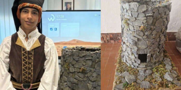 Monserrato, all’esame di terza media con un nuraghe realizzato in memoria della bisnonna: il gesto commovente di Lorenzo Pilia