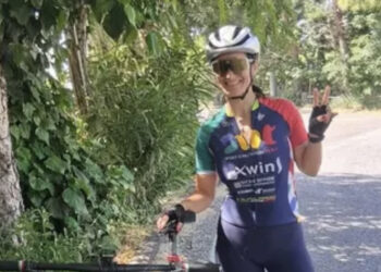 Gruppo di ciclisti investito da un’auto, morta una 41enne