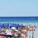 Golfo Aranci, malore mentre passeggia in acqua: morta una 38enne