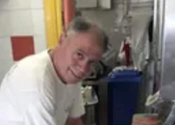 Pizzaiolo ucciso a coltellate, fermato un 43enne: pretendeva l’ennesima pizza gratis
