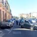 Monserrato, 70enne ubriaco alla guida perde il controllo del mezzo e finisce sui veicoli in sosta