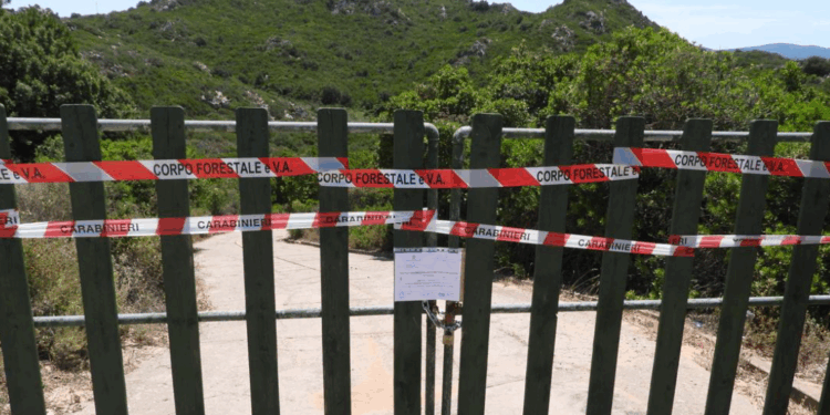 Costa Paradiso, condotte fognarie non autorizzate: depuratore sotto sequestro