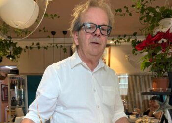 Cagliari, addio a Renzo del ristorante Mondo e Luca: “Sei stato e sarai per noi insostituibile”
