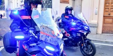 Elmas, ruba le chiavi alla domestica e entra in casa: arrestato in diretta grazie alla telecamera