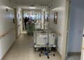 Dall’Oncologico Businco al San Francesco la sanità in Sardegna è un dramma: condizionatori rotti, poco personale e pazienti nei corridoi