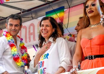 Sardegna Pride, Alessandra Todde si rammarica: “Non potrò essere presente, dopo la morte di Mirko la nostra piazza ha un peso ancora più grande”