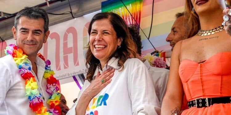 Sardegna Pride, Alessandra Todde si rammarica: “Non potrò essere presente, dopo la morte di Mirko la nostra piazza ha un peso ancora più grande”