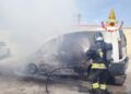 Elmas, furgone prende fuoco in un parcheggio nella zona industriale