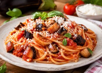 La cultura nel piatto: spaghetti alla Norma