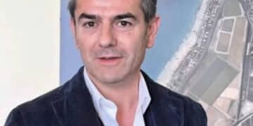 Zedda quarto sindaco più popolare d’Italia al 63%, ma scoppia la polemica a Cagliari: città divisa tra consenso e critiche