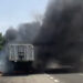 Paura a San Gavino: rimorchio di un tir prende fuoco lungo la 131 (VIDEO)