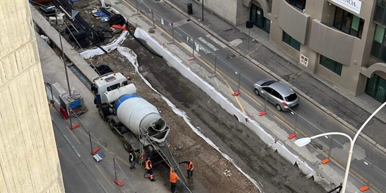Cagliari, cantieri infiniti e costi esorbitanti: stop alla metro leggera per il Poetto