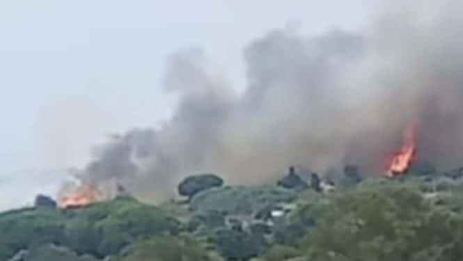 Portoscuso e Sinnai nella morsa di un fuoco spaventoso: per sicurezza evacuate anche tutte le suore