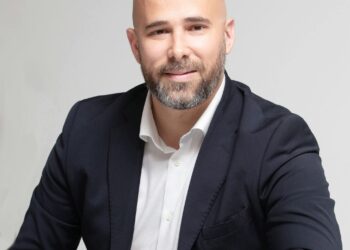 Tari, Mura all’attacco: “Città sporchissima e servizio sempre più costoso”