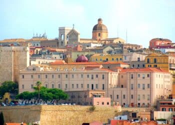 Comune di Cagliari, nuovi concorsi: 15 assunzioni a tempo indeterminato tra uffici tecnici e Polizia locale