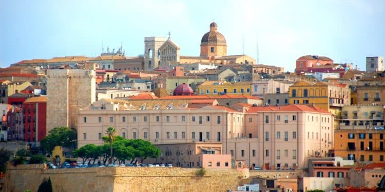 Comune di Cagliari, nuovi concorsi: 15 assunzioni a tempo indeterminato tra uffici tecnici e Polizia locale