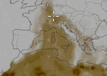 Cagliari, una cappa enorme di polvere copre il cielo: in arrivo 42 gradi