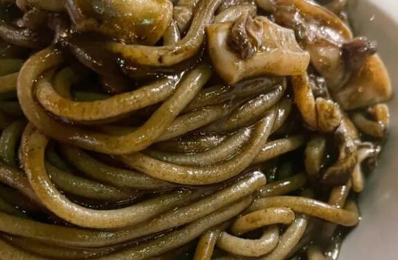 La cultura nel piatto, spaghetti al nero di seppia