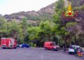 Tre escursionisti si perdono nei monti di Villacidro: salvati dai vigili del fuoco, trovati disidratati dal 118