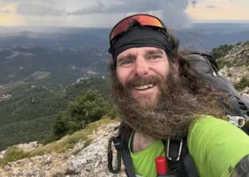 Il cammino più lungo del mondo si è concluso in Sardegna: 8 Mila chilometri in 470 giorni