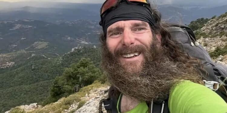 Il cammino più lungo del mondo si è concluso in Sardegna: 8 Mila chilometri in 470 giorni