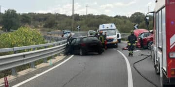 Scontro sulla 125, 3 feriti in codice rosso (VIDEO)