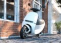 Cagliari, arriva lo scooter sharing elettrico per residenti e turisti: due ruote condivise per spostarsi in città