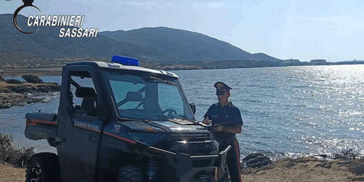 Entra nell’area protetta dell’Asinara con un tender a motore: sanzionato un diportista