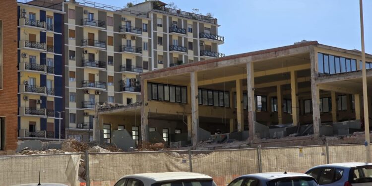 San Benedetto, c’era una volta il mercato del cuore: che tristezza vederlo così demolito