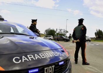Decimomannu, 18enne in giro sul monopattino con hashish e coltello in tasca