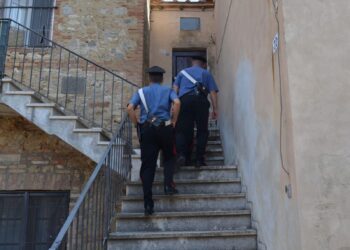 Cagliari, perseguitava la ex: 33enne finisce in carcere dopo divieto avvicinamento e braccialetto elettronico