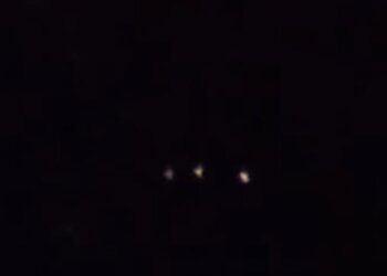 Quartu Sant’Elena, luci misteriose ieri notte nel cielo sotto la costellazione del Carro: non il solito trenino di satelliti