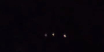 Quartu Sant’Elena, luci misteriose ieri notte nel cielo sotto la costellazione del Carro: non il solito trenino di satelliti