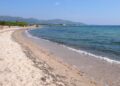 Quartu, la partita di beach volley irrita i bagnanti: arriva la polizia municipale, ma è polemica
