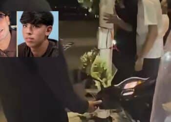 Cagliari, fiori e tanti ragazzini stringono il palo della luce dove sono deceduti Gabriele e Filippo