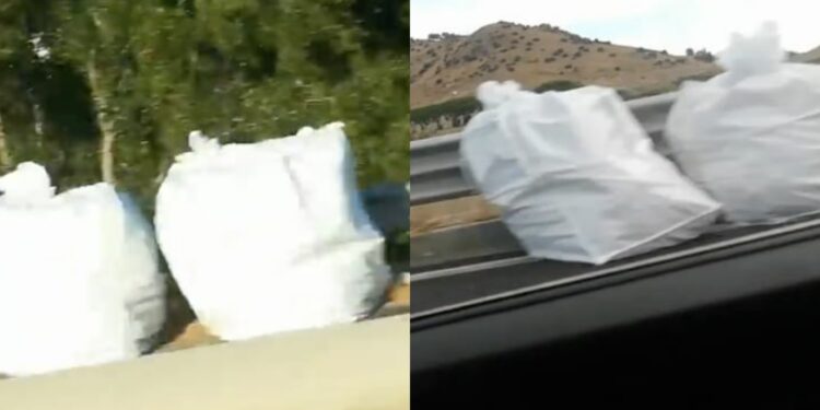 Lo strano caso dei bustoni bianchi abbandonati sulla Ss 131 da Serrenti verso Cagliari: “Nessun allarme”