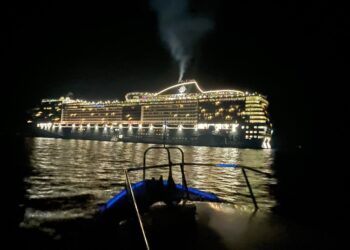 Cagliari, grave malore sulla nave da crociera: turista svizzera soccorsa dalla Guardia costiera