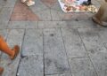 Cagliari, la polemica in Cattedrale: “Troppi venditori ambulanti dopo la Messa, turisti sbalorditi”