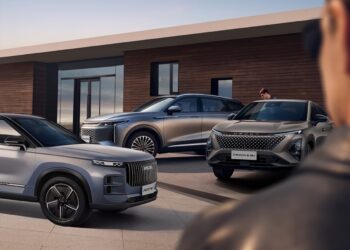 Con SECAR il Super Hybrid arriva nel Sud Sardegna: l’elettrico ogni giorno, la libertà nei viaggi