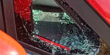 Quartu Sant’Elena, a Margine Rosso nuovo giro di finestrini spaccati: “300 euro di danni”
