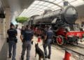 Cagliari, i cani poliziotto alla stazione ferroviaria per un controllo straordinario