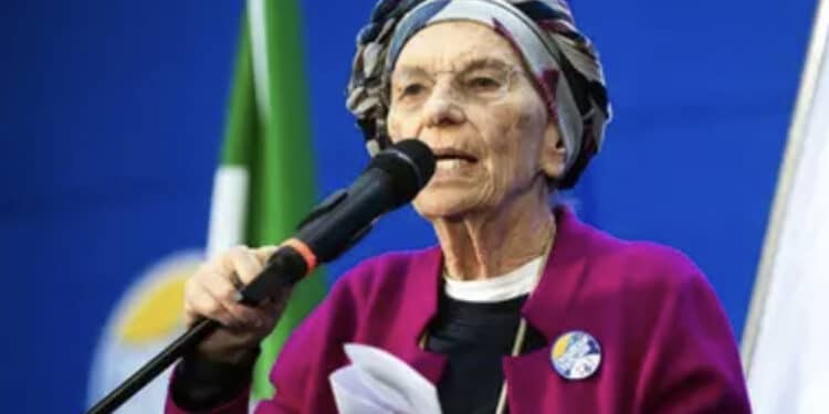 Emma Bonino trasportata d’urgenza in ospedale: è grave