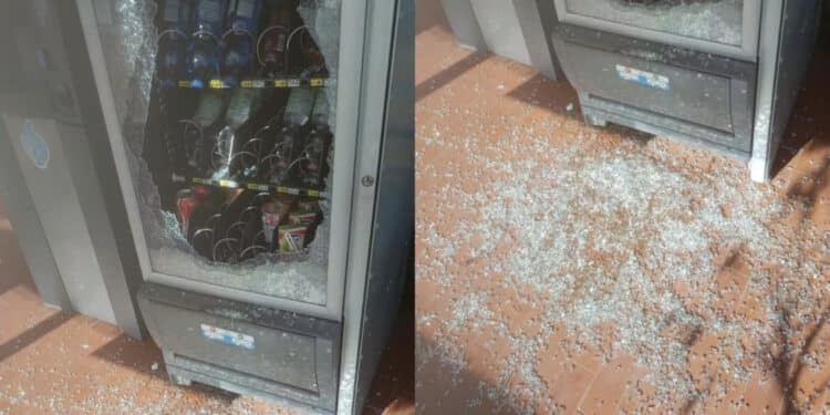 Sarroch, atto vandalico con furto alla lavanderia del paese: distrutto e sacchiggiato il distributore delle bibite