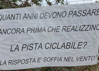 Cagliari, il medico sportivo Alessandro Boi: «Quella pista ciclabile interrotta è uno spreco. Facciamo una gara per protesta»